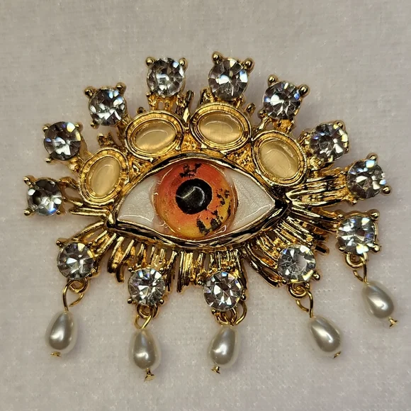 *NEW* Rhinestone Evil Eye Baroque Imitation Pearls Women's Brooch / Pin - Picture 1 of 3